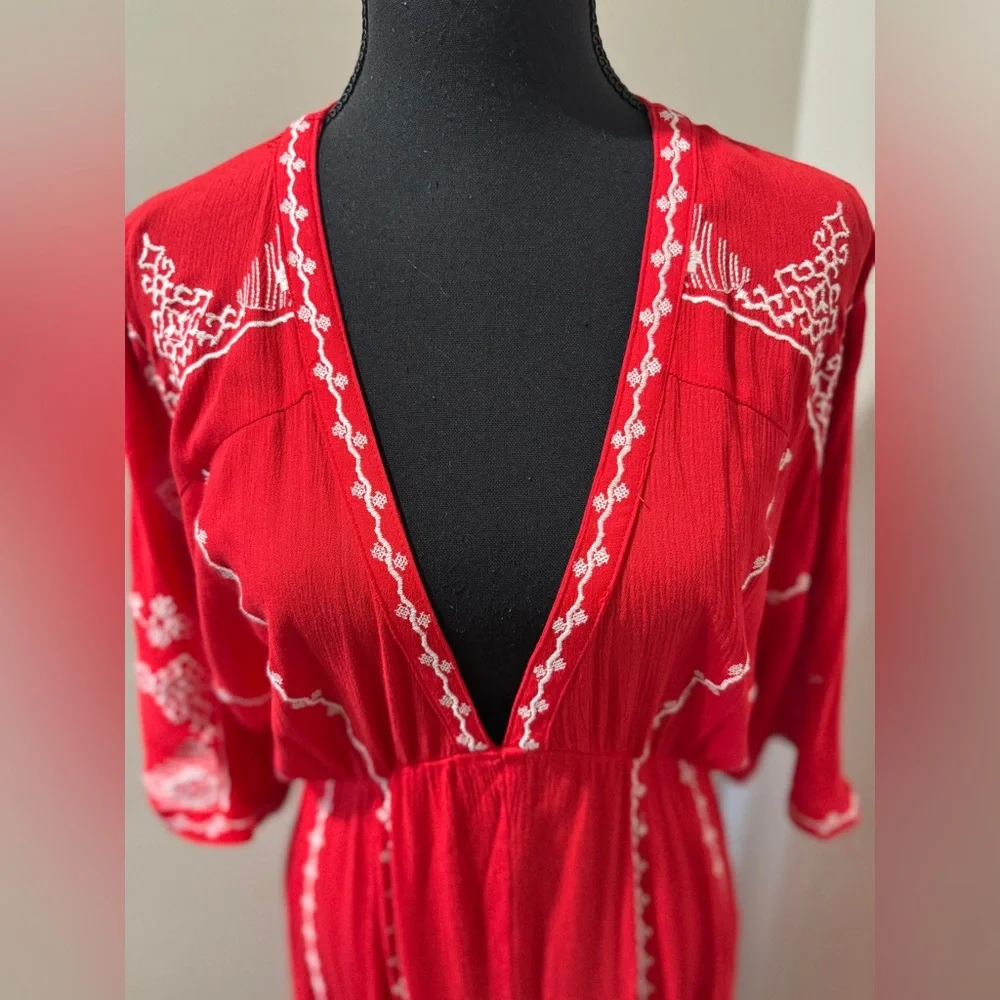 En Creme Red Midi Dress‎ with White Embroidery folk aesthetic modern gypsy Small - Picture 4 of 9